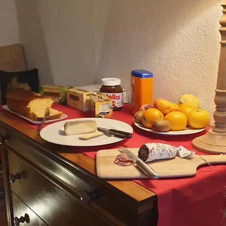 La Tour Noble * Saint-Saturnin (Puy-de-Dome)