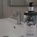 La Tour Noble 3* Saint-Saturnin (Puy-de-Dome)