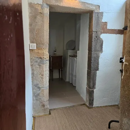 La Tour Noble فندق مبيت وإفطار 3*